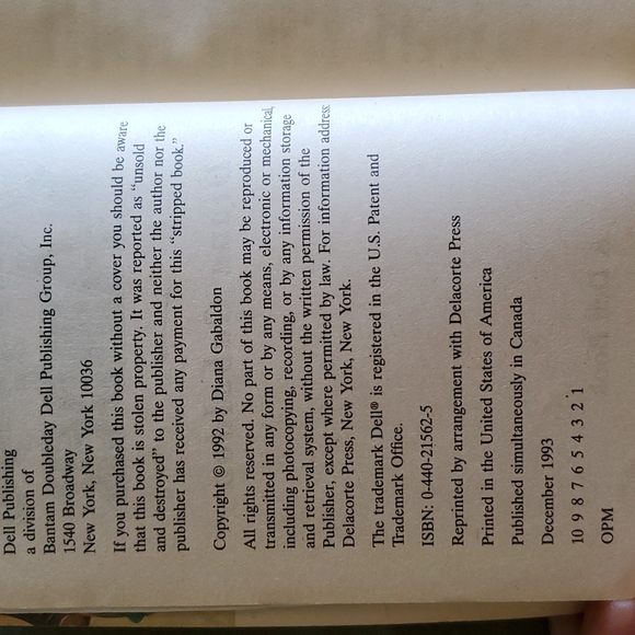 Dragonfly in Amber Paperback - Picture 4 of 4